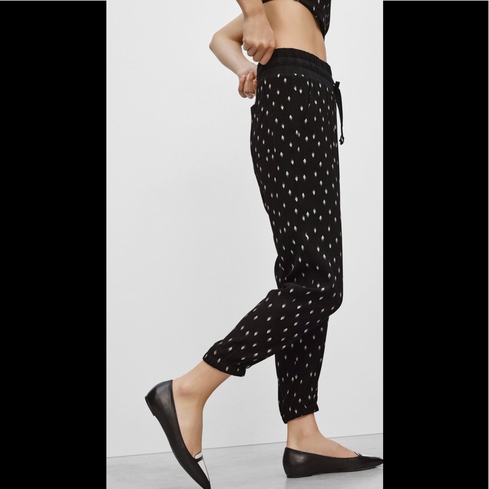 Aritzia Sunday Best Jogger Pants